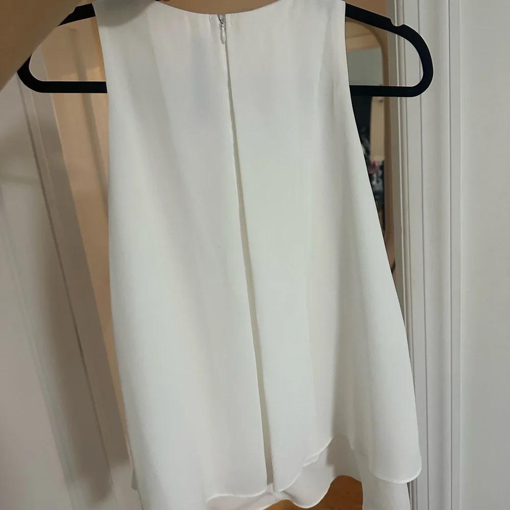 Lord & Taylor Design Lab White Top with Pearl Accents - Picture 2 of 4